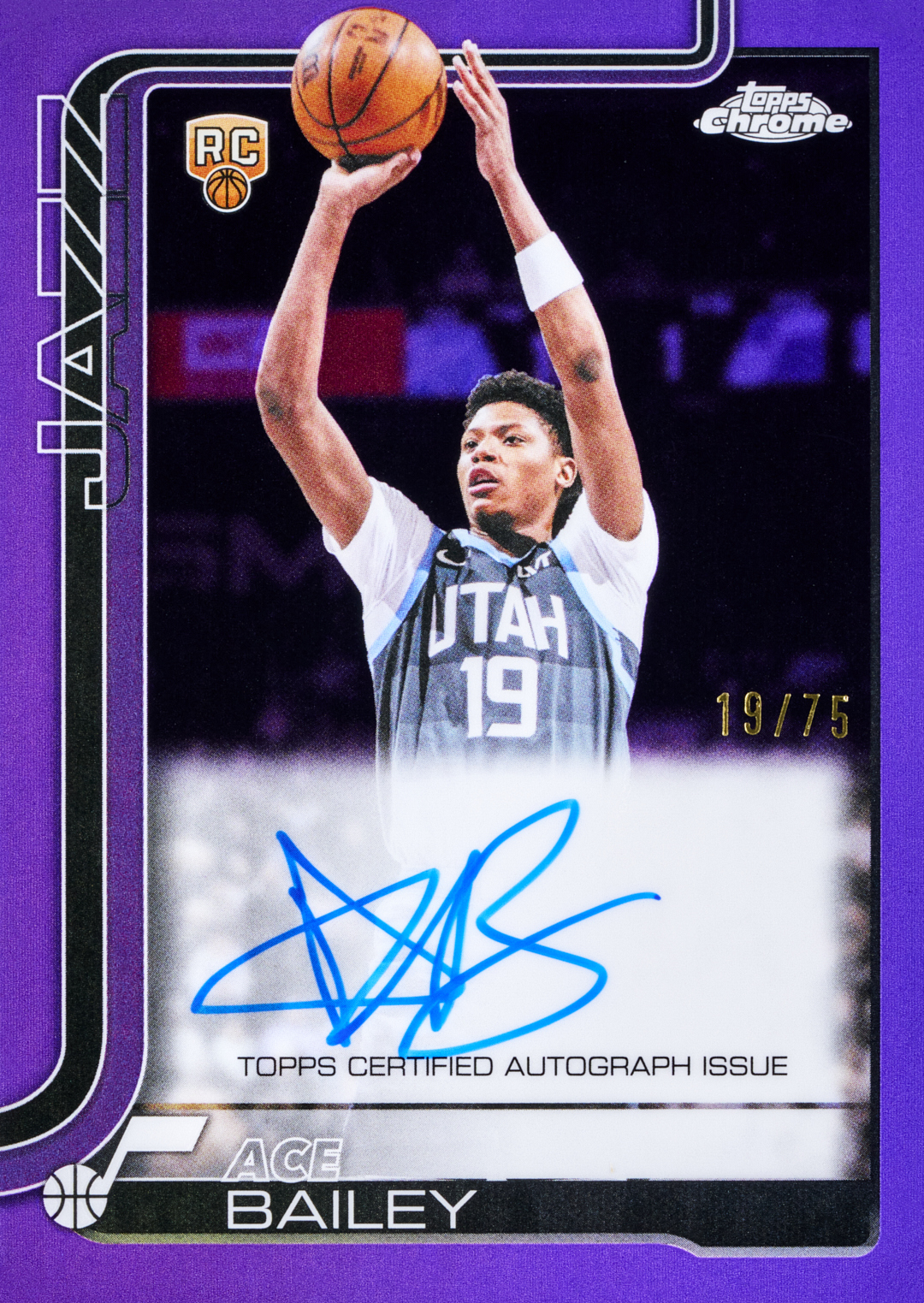 2026_Topps_ChromeUpdate_Basketball_ToppsChromeAuto_PurpleRefractor_AceBailey_FR.jpg