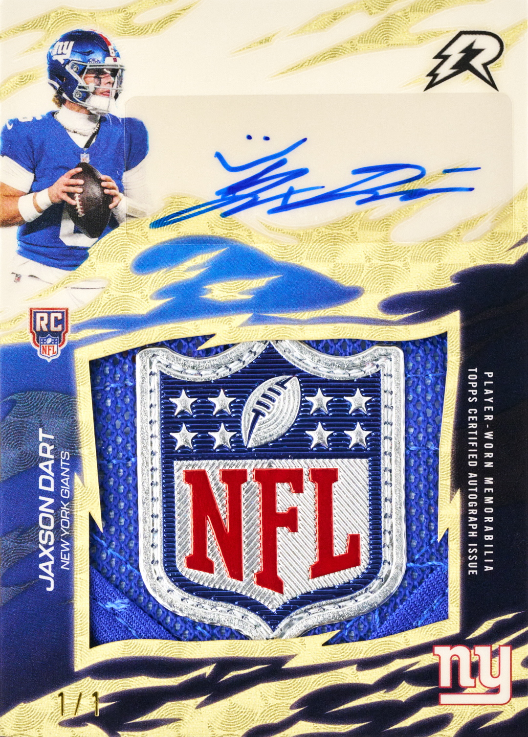 2025_Topps_Resurgence_Football_ResurgenceRookieRelicSignature_Superfractor_JaxsonDart_FR.jpg